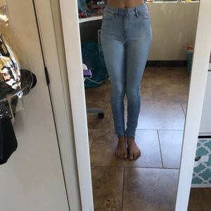 Hollister High Rise Super Skinny